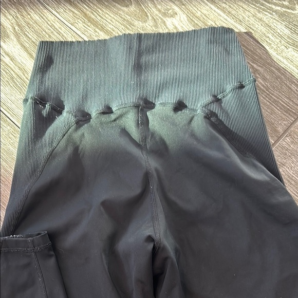 Aerie OFFLINE Goals High Waisted Ribbed Legging Medium Black size large - Picture 5 of 6